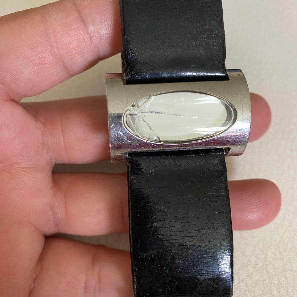 Authentic Nina Ricci watch
